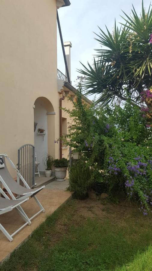 B&B Villa Orchidea Olbia Bagian luar foto
