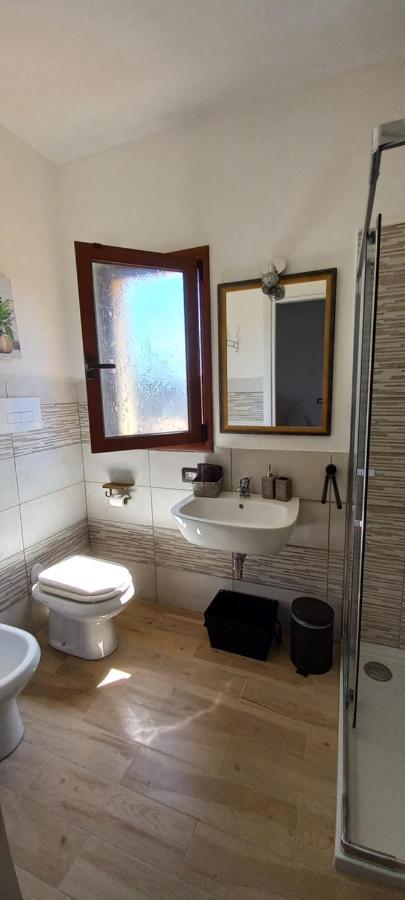 B&B Villa Orchidea Olbia Bagian luar foto