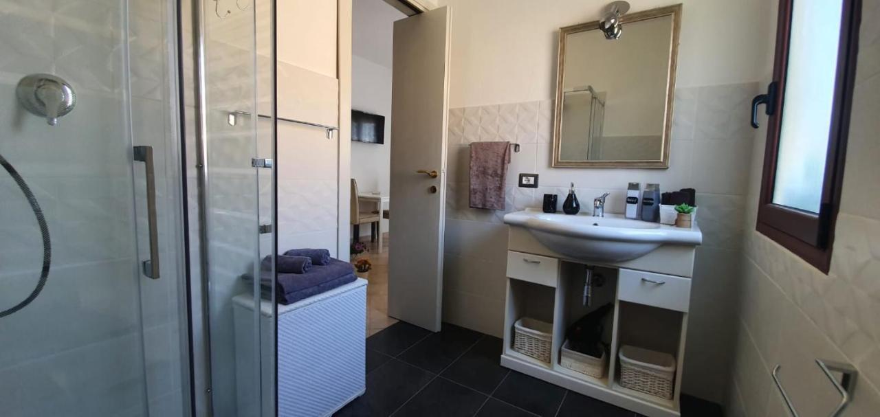 B&B Villa Orchidea Olbia Bagian luar foto