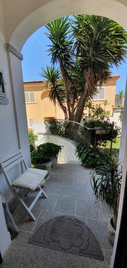B&B Villa Orchidea Olbia Bagian luar foto