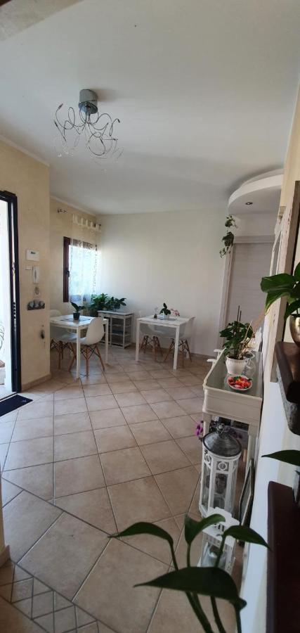 B&B Villa Orchidea Olbia Bagian luar foto
