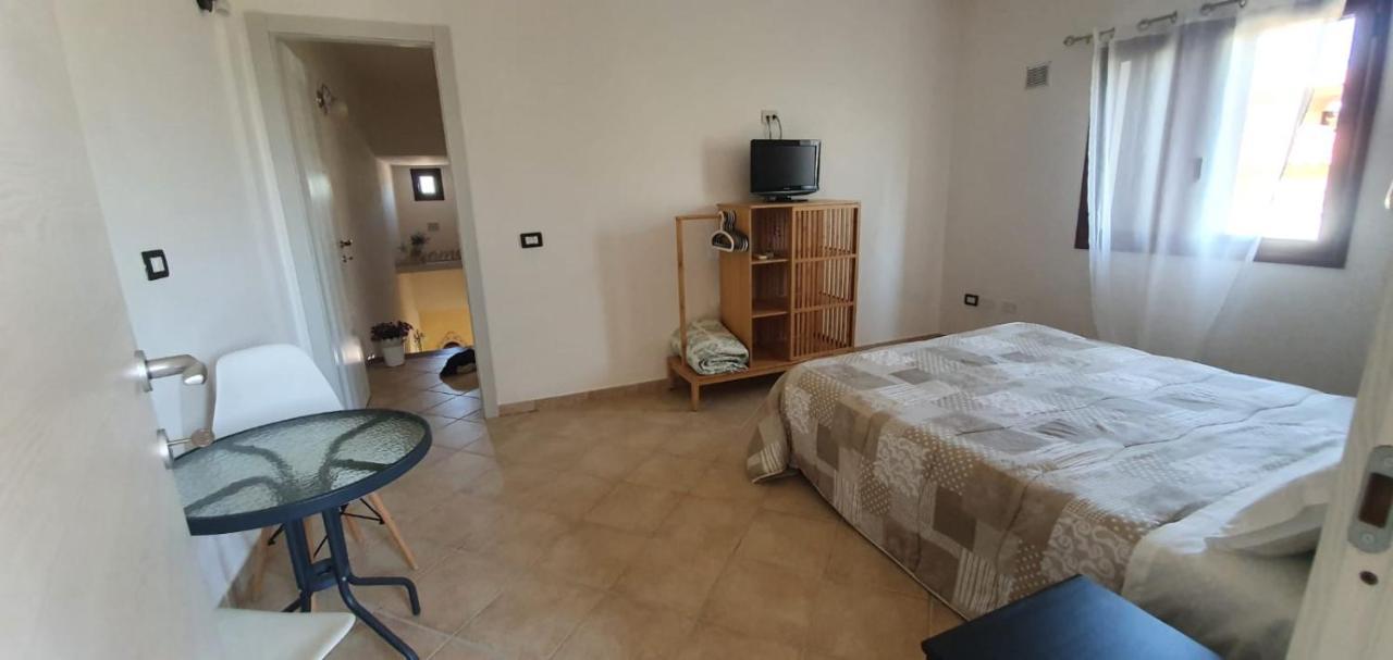 B&B Villa Orchidea Olbia Bagian luar foto